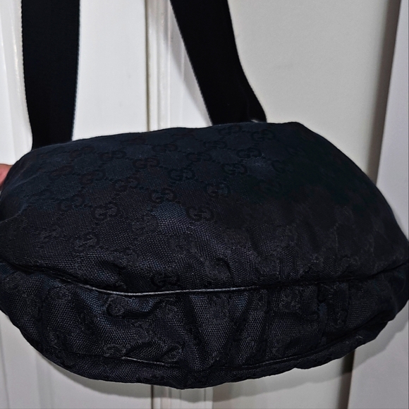 Gucci Vintage Hobo Shoulder Bag - Picture 10 of 13